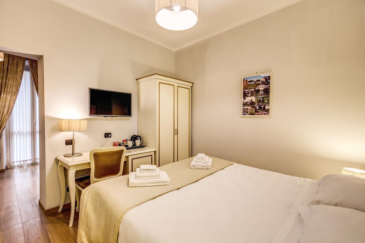 กราวีนา สวีท ฟรัตตินา บีบี Bed & Breakfast โรม ภายนอก รูปภาพ