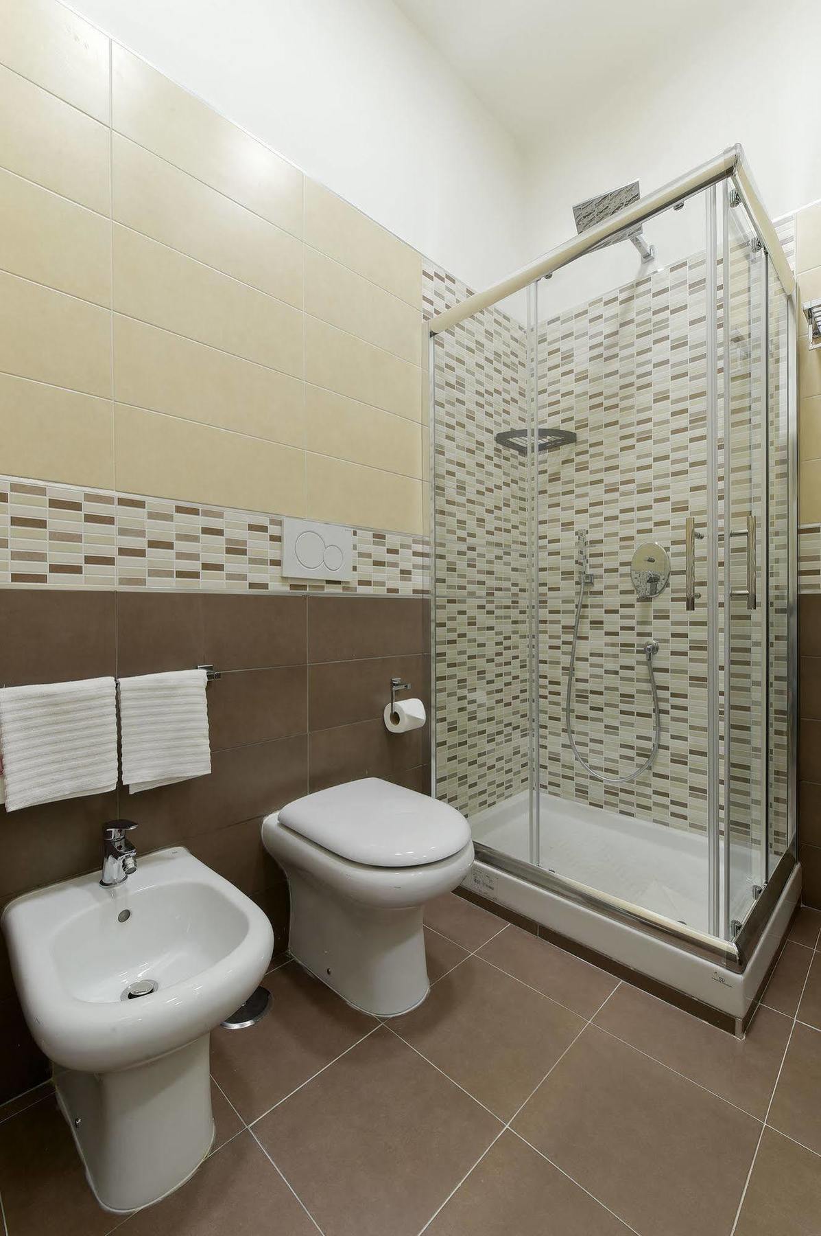กราวีนา สวีท ฟรัตตินา บีบี Bed & Breakfast โรม ภายนอก รูปภาพ