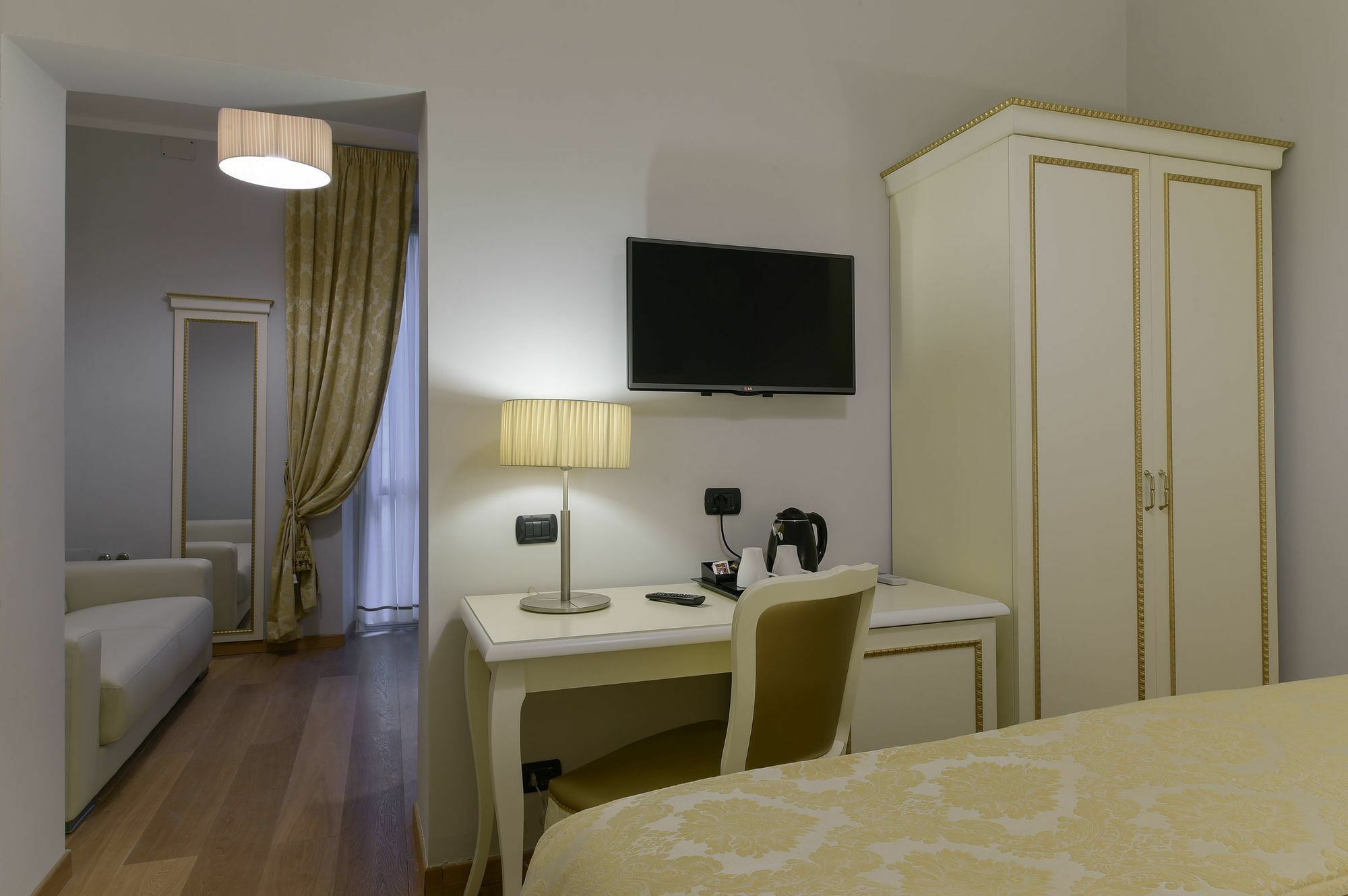 กราวีนา สวีท ฟรัตตินา บีบี Bed & Breakfast โรม ภายนอก รูปภาพ